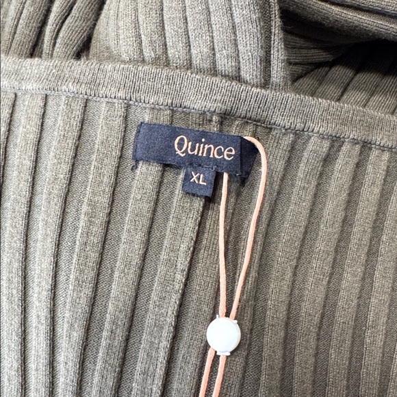 🆕 Quince Ribbed Sweater Dress - Picture 7 of 8